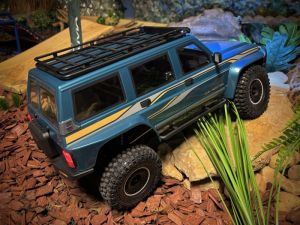 1:10 EP Crawler CR4.4 "PATROL"light blue" RTR